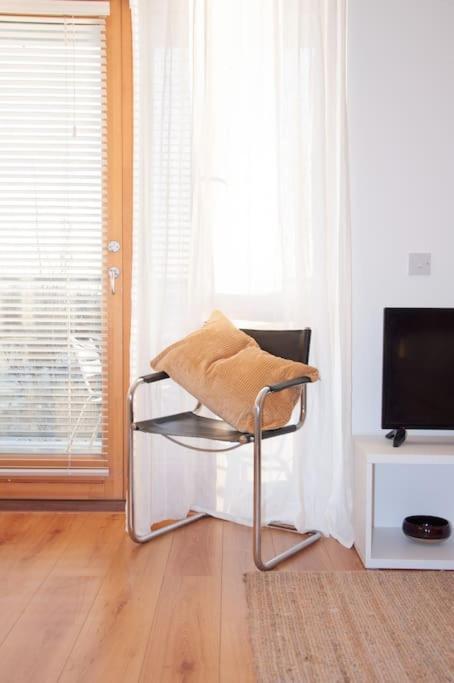 2 Bed 2 Bath Apartment With Canal View Dublin Exterior foto
